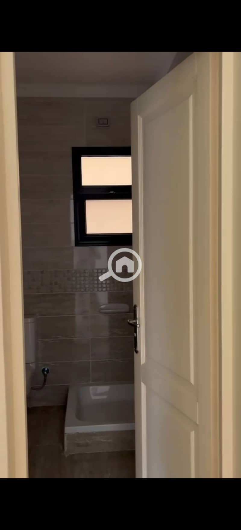 4 618287. jpg