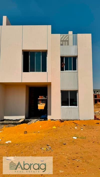 5 Bedroom Townhouse for Sale in Sheikh Zayed, Giza - 32. jpg 5 Bedroom Townhouse for Sale in Sheikh Zayed, Giza - 32. jpg