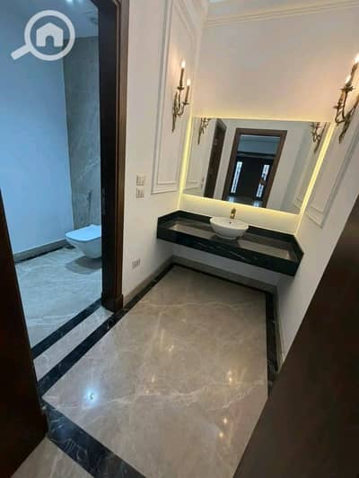 4 Bedroom Flat for Rent in New Cairo, Cairo - 2b8a6130-a267-4ecb-afa9-6d37a4ff1107. jpeg 4 Bedroom Flat for Rent in New Cairo, Cairo - 2b8a6130-a267-4ecb-afa9-6d37a4ff1107. jpeg