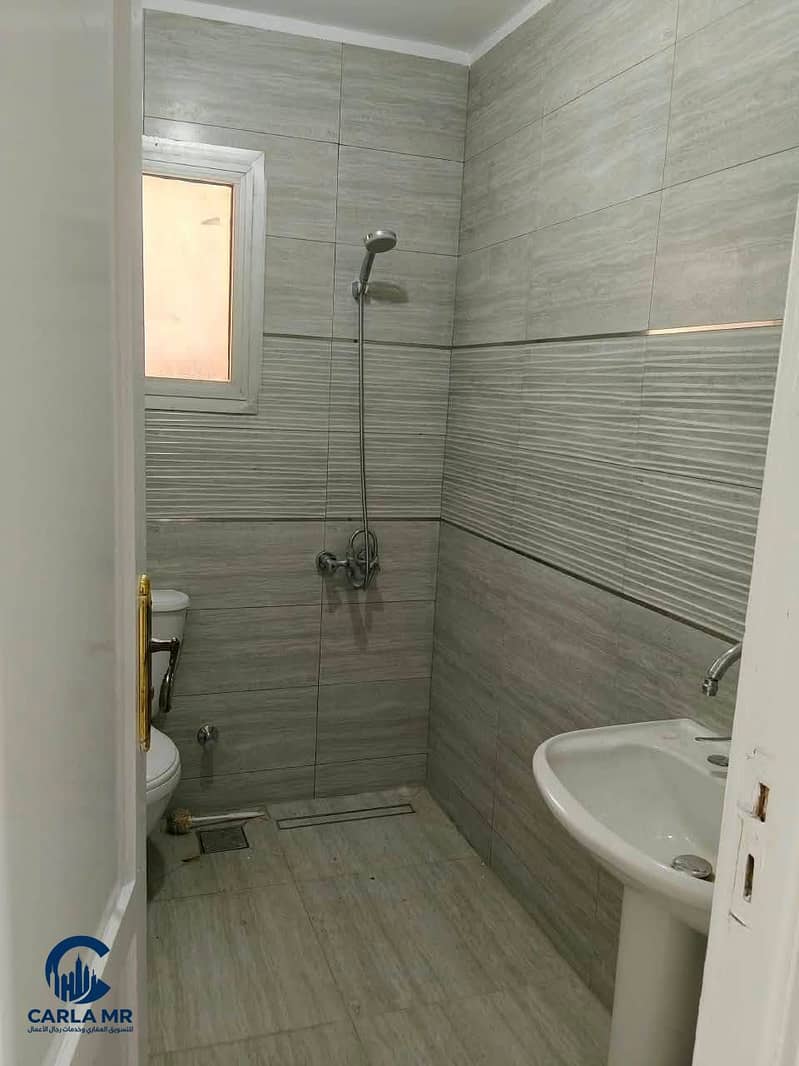 5 b475f8d8-3ab1-4779-8730-89de66f20dce. jpg