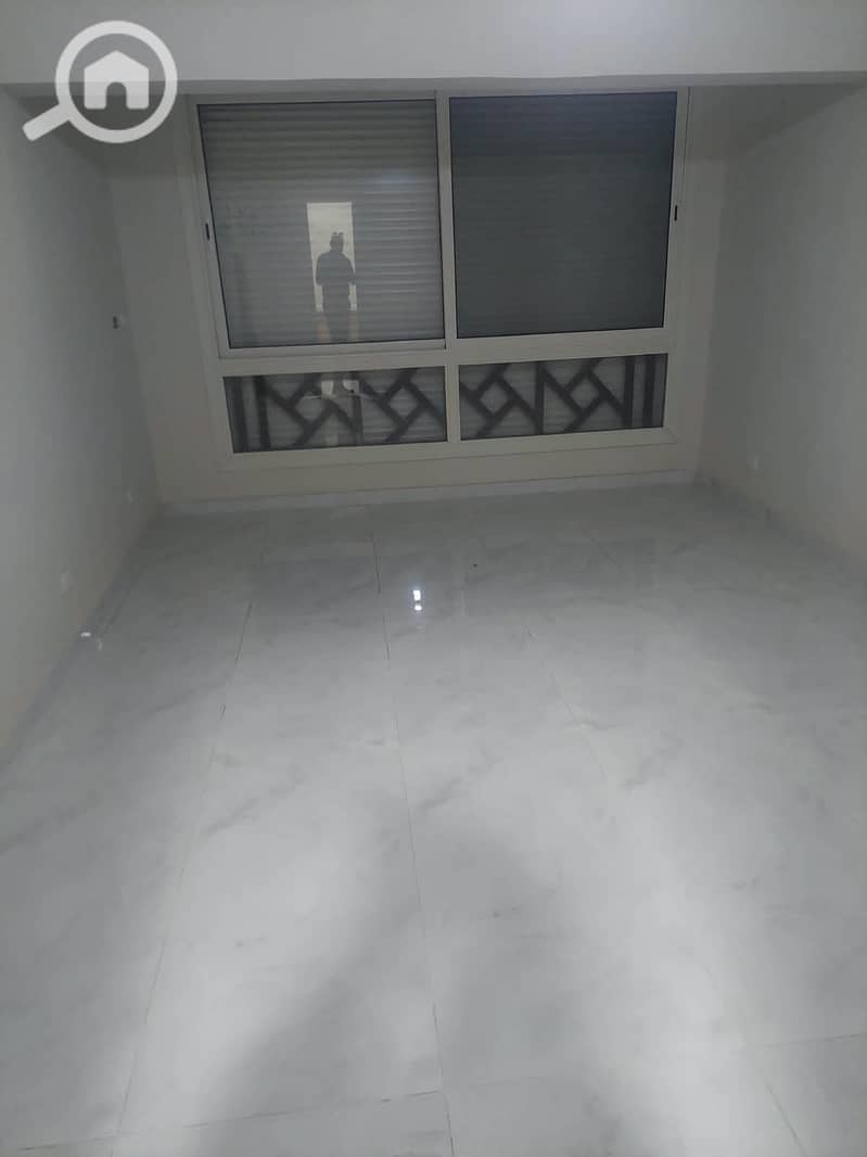 10 d7e63ad2-31ab-4038-b97d-9ebd25a603ed. jpeg