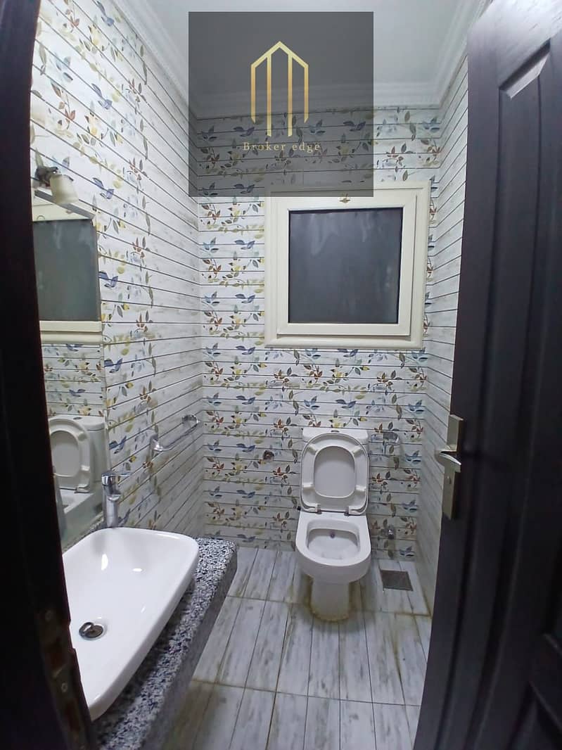 6 1000766241. jpg