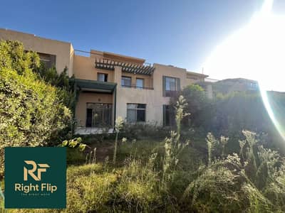 4 Bedroom Townhouse for Sale in Sheikh Zayed, Giza - WhatsApp Image 2026-10-05 at 6.28. 48 PM (1). jpeg
