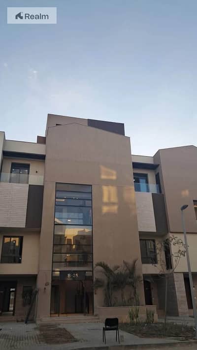 3 Bedroom Duplex for Sale in Sheikh Zayed, Giza - WhatsApp Image 2026-10-06 at 12.05. 20 PM. jpeg 3 Bedroom Duplex for Sale in Sheikh Zayed, Giza - WhatsApp Image 2026-10-06 at 12.05. 20 PM. jpeg