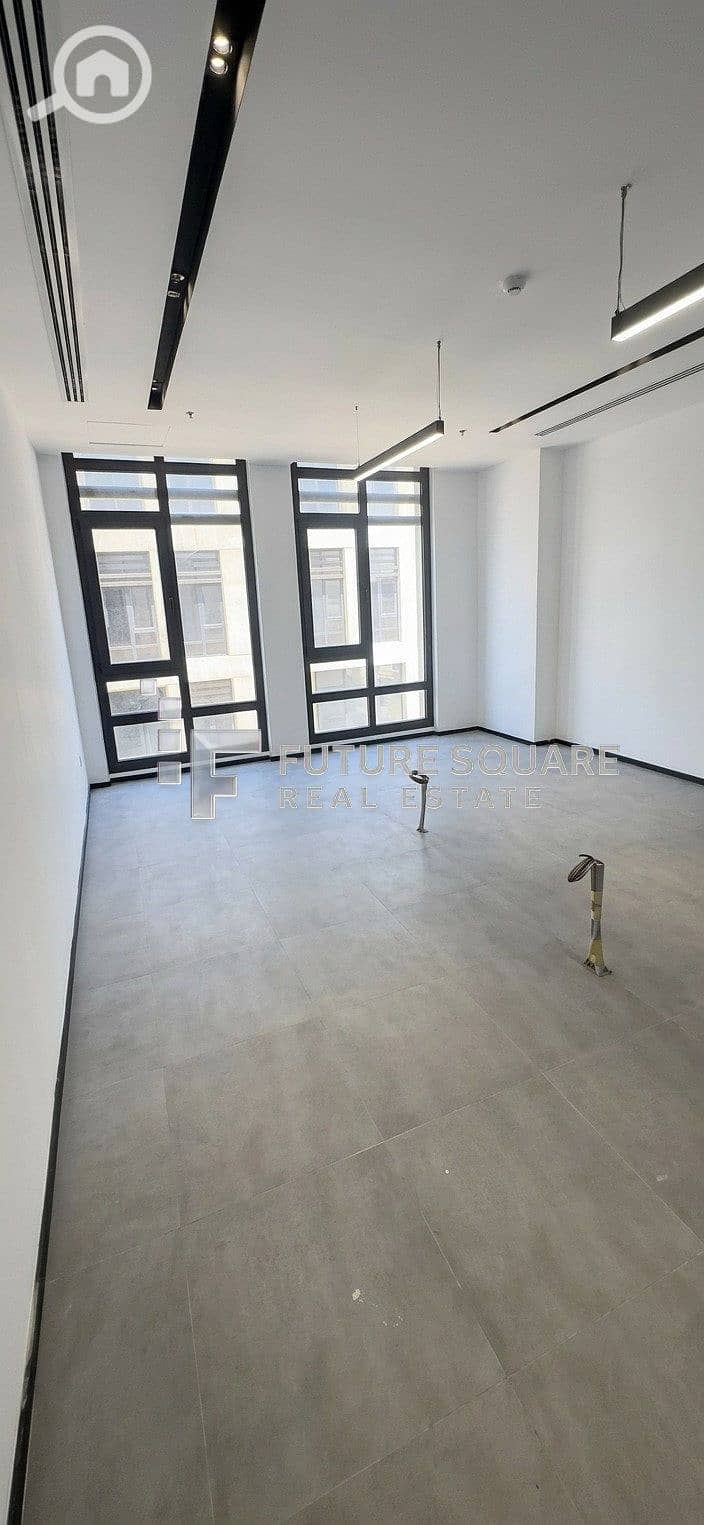 6 Image12. jpg