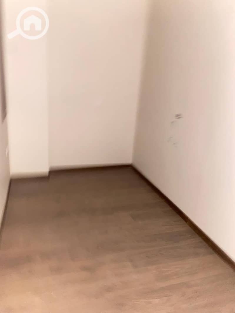 10 1000361401. jpg