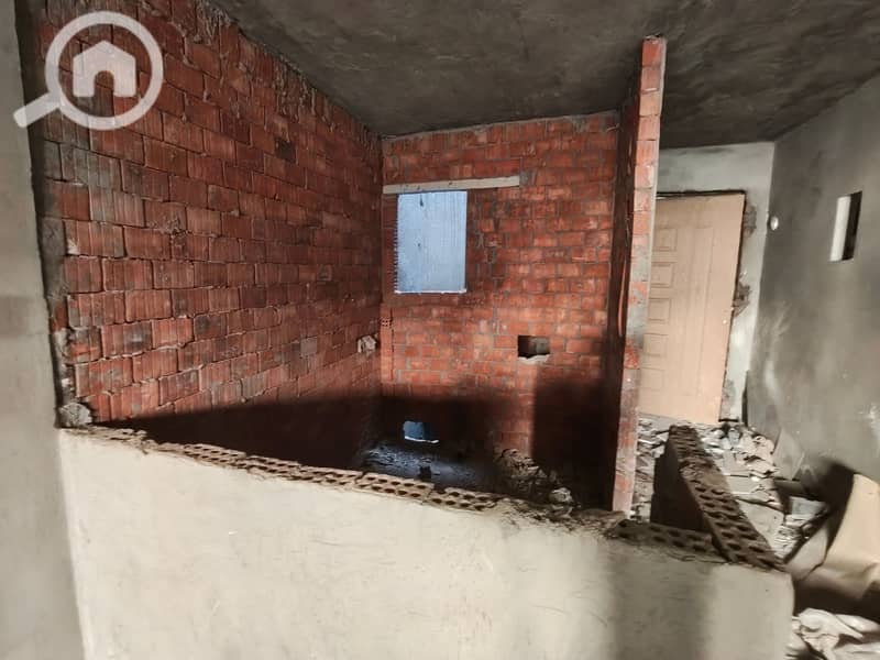 6 85318. jpg
