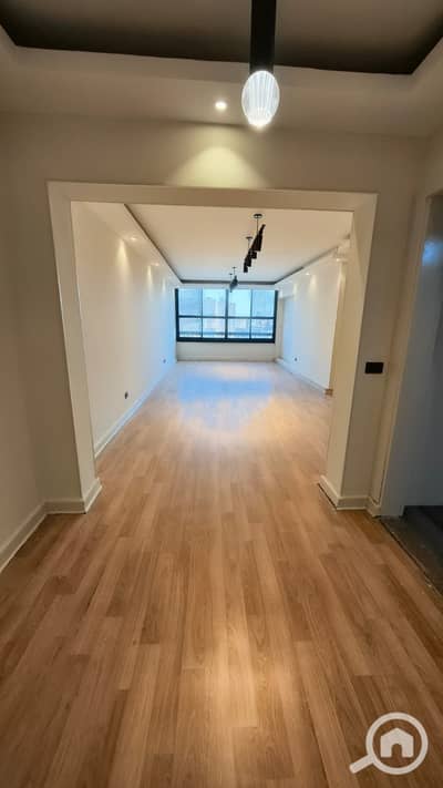 3 Bedroom Flat for Sale in Zahraa Al Maadi, Cairo - 9. jpg