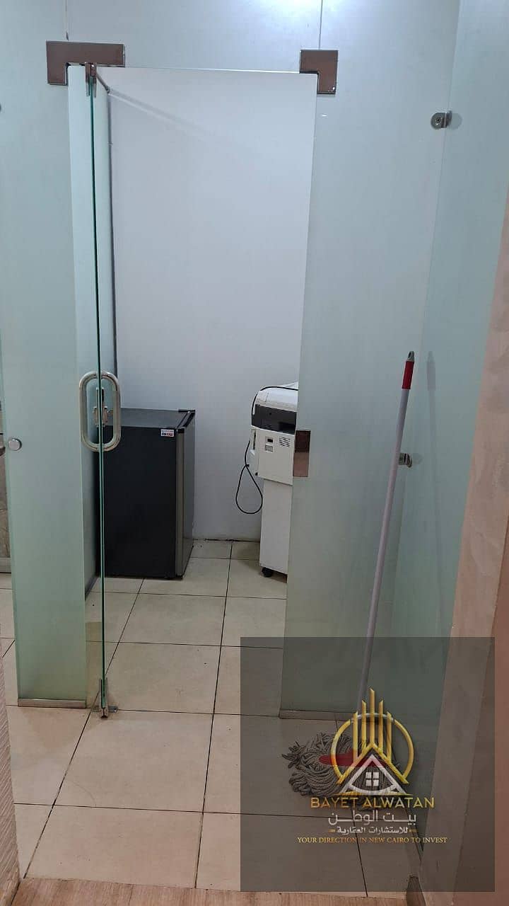 16 64d714c4-206d-46e5-8af2-557a8b8c20df. jpeg