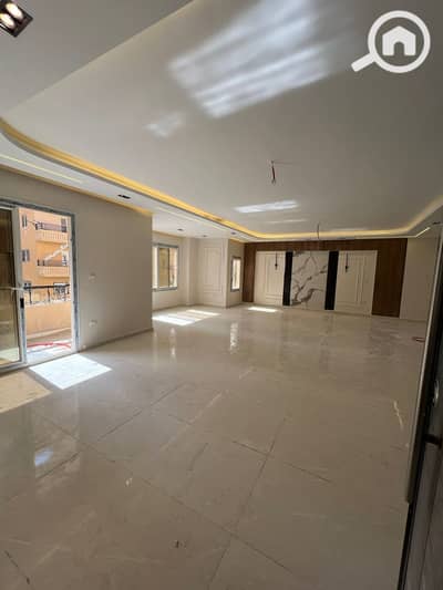 شقة 3 غرف نوم للبيع في 6 اكتوبر، الجيزة - IMG-20260413-WA0017. jpg