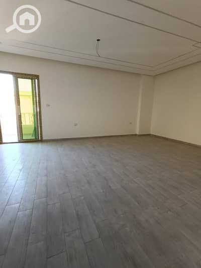 3 Bedroom Apartment for Sale in 6th of October, Giza - 1000093445. jpg 3 Bedroom Apartment for Sale in 6th of October, Giza - 1000093445. jpg