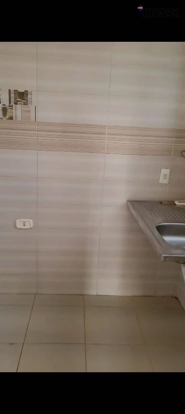 8 1000403880. jpg
