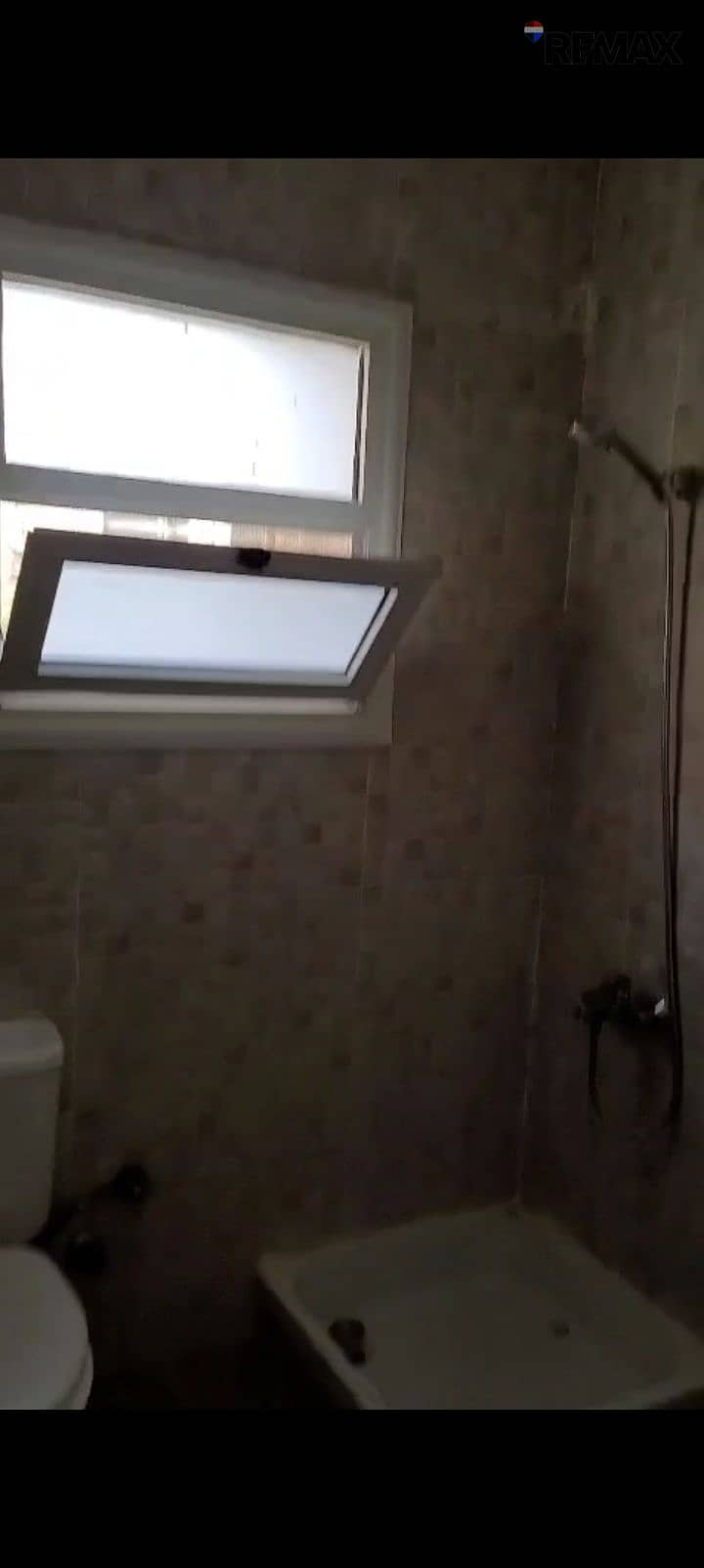 20 1000403869. jpg