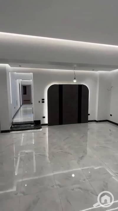 شقة 3 غرف نوم للايجار في القاهرة الجديدة، القاهرة - IMG-20261020-WA0087. jpg شقة 3 غرف نوم للايجار في القاهرة الجديدة، القاهرة - IMG-20261020-WA0087. jpg