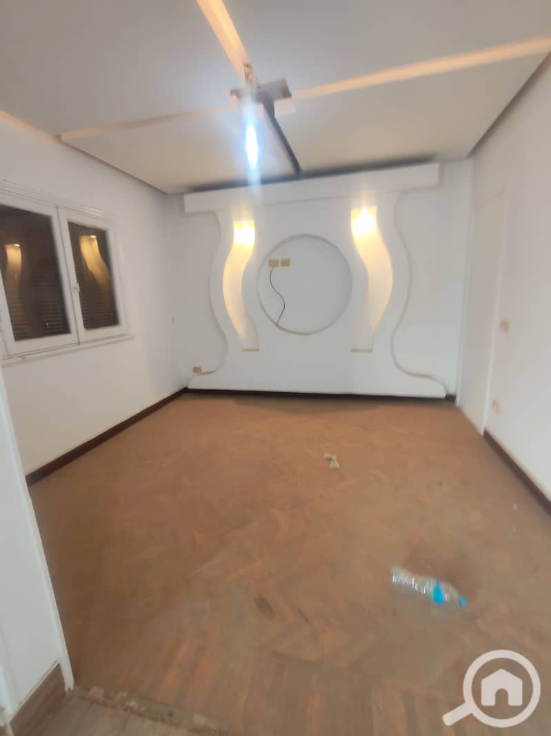 3 1016375. jpg