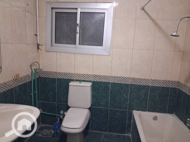 10 63e3c70c-2812-4968-9e0f-0e545bde92a4. jpg