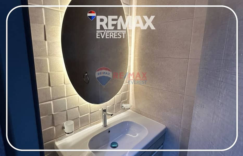 11 WhatsApp Image 2026-10-19 at 16.46. 17 (1). jpeg