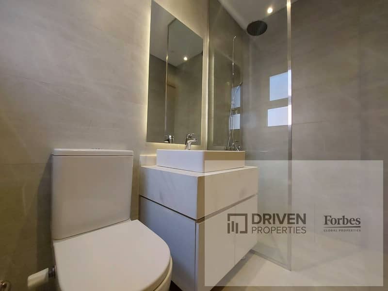 11 a8a7ebdb-7b66-445a-aab5-b6a8a5cb78d9. JPG