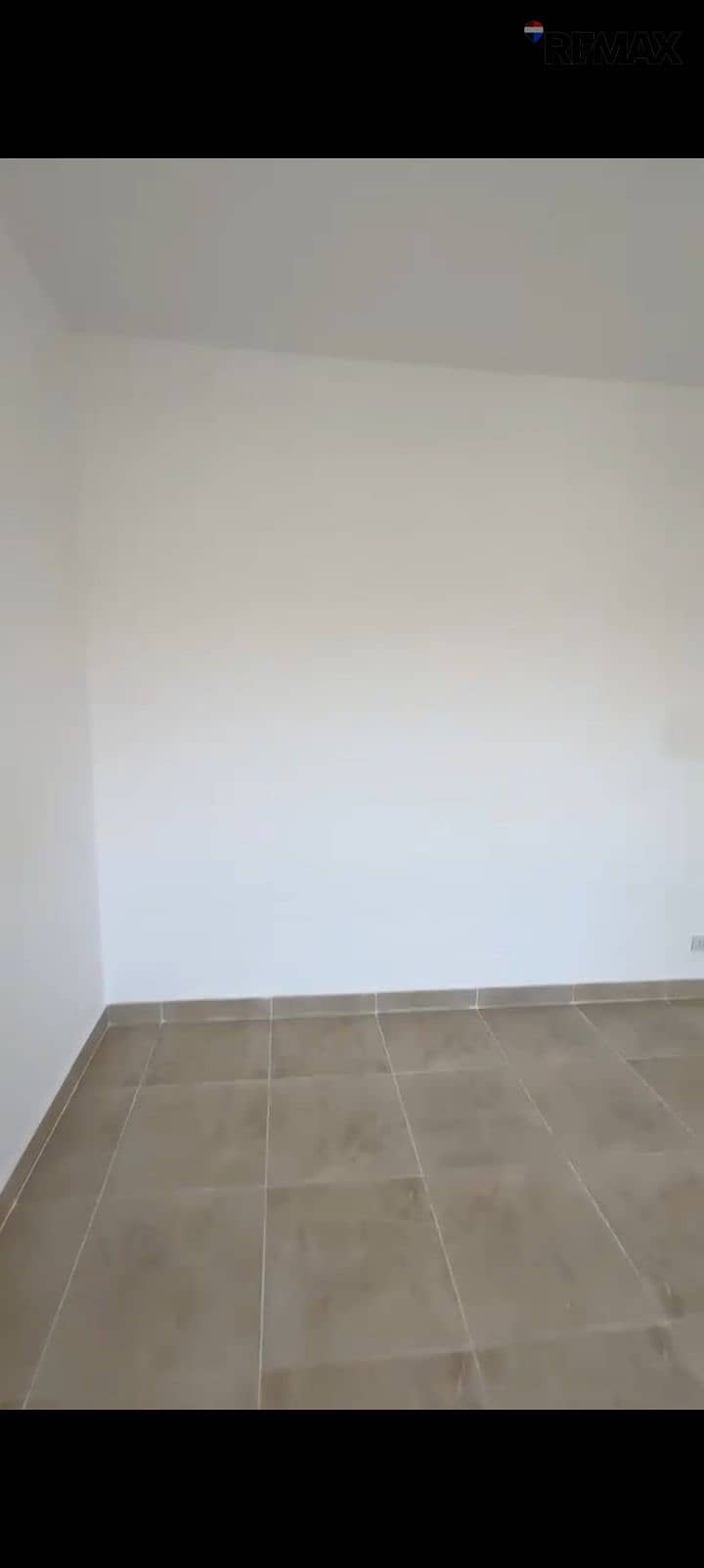 4 1000404171. jpg