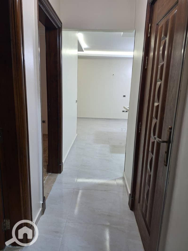 8 1000339292. jpg