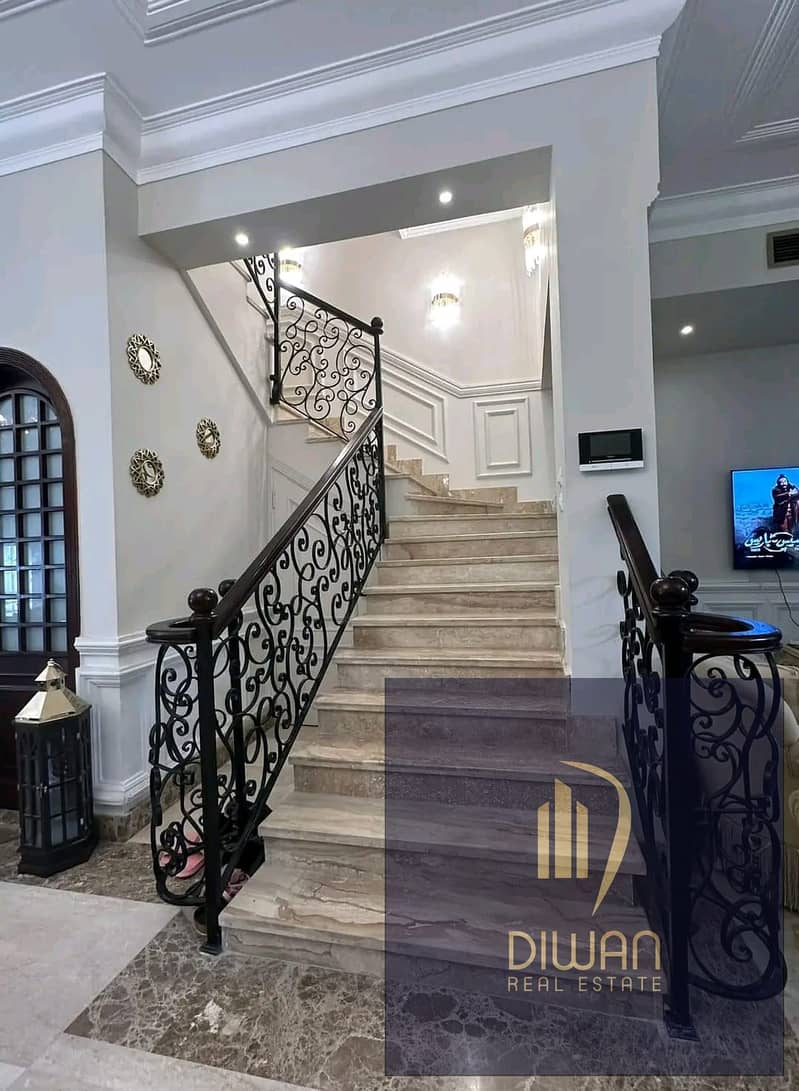 11 11b85471-dfe1-440f-a100-d8081766ffcb. jpg