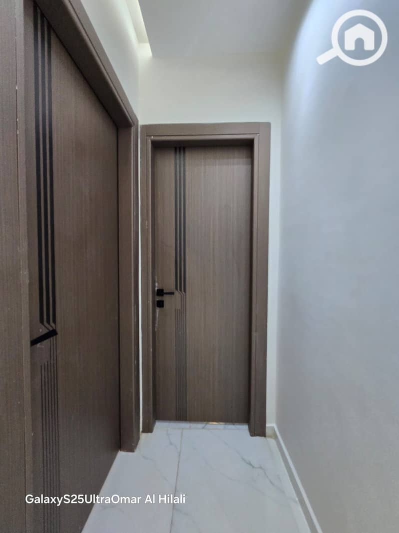 5 1001074358. jpg