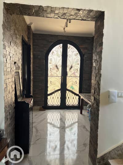 4 Bedroom Villa for Sale in 6th of October, Giza - 010d399d-8f81-46d0-aa34-5ddeeb35c14e. jpeg 4 Bedroom Villa for Sale in 6th of October, Giza - 010d399d-8f81-46d0-aa34-5ddeeb35c14e. jpeg