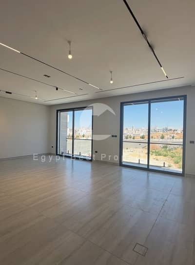 3 Bedroom Apartment for Sale in New Cairo, Cairo - 4de49a8a-ce05-4e49-bb40-950f210a945f. jpg 3 Bedroom Apartment for Sale in New Cairo, Cairo - 4de49a8a-ce05-4e49-bb40-950f210a945f. jpg