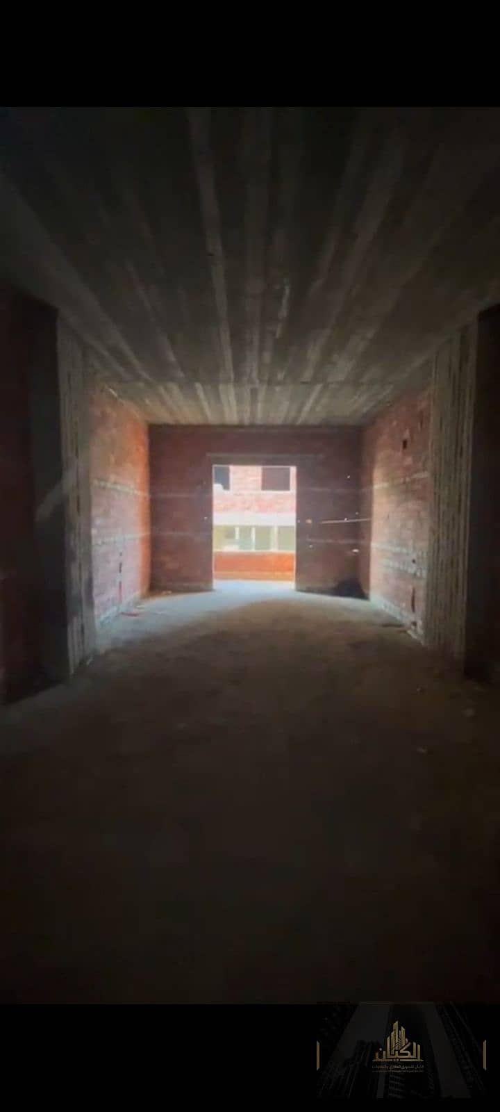 7 1001277782. png
