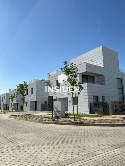 3 Bedroom Townhouse for Sale in Shorouk City, Cairo - WhatsApp Image 2026-10-21 at 12.55. 04 PM (11). jpeg 3 Bedroom Townhouse for Sale in Shorouk City, Cairo - WhatsApp Image 2026-10-21 at 12.55. 04 PM (11). jpeg