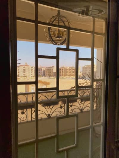 3 Bedroom Flat for Sale in New Cairo, Cairo - d6fb5f66-dac8-4dc0-a18e-2a2eab636368. jpg 3 Bedroom Flat for Sale in New Cairo, Cairo - d6fb5f66-dac8-4dc0-a18e-2a2eab636368. jpg