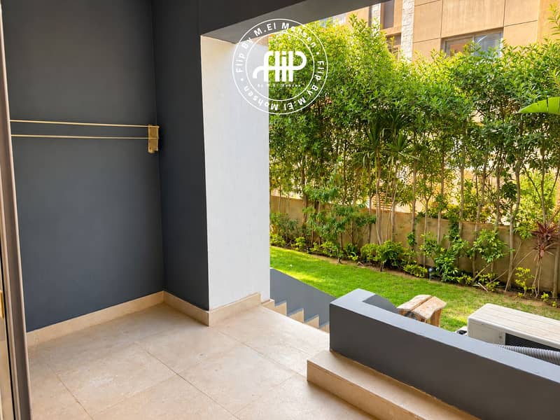 2 Modern Patio Opening to Lush Garden. png
