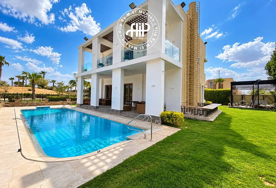 2 Modern Villa with Turquoise Pool. png