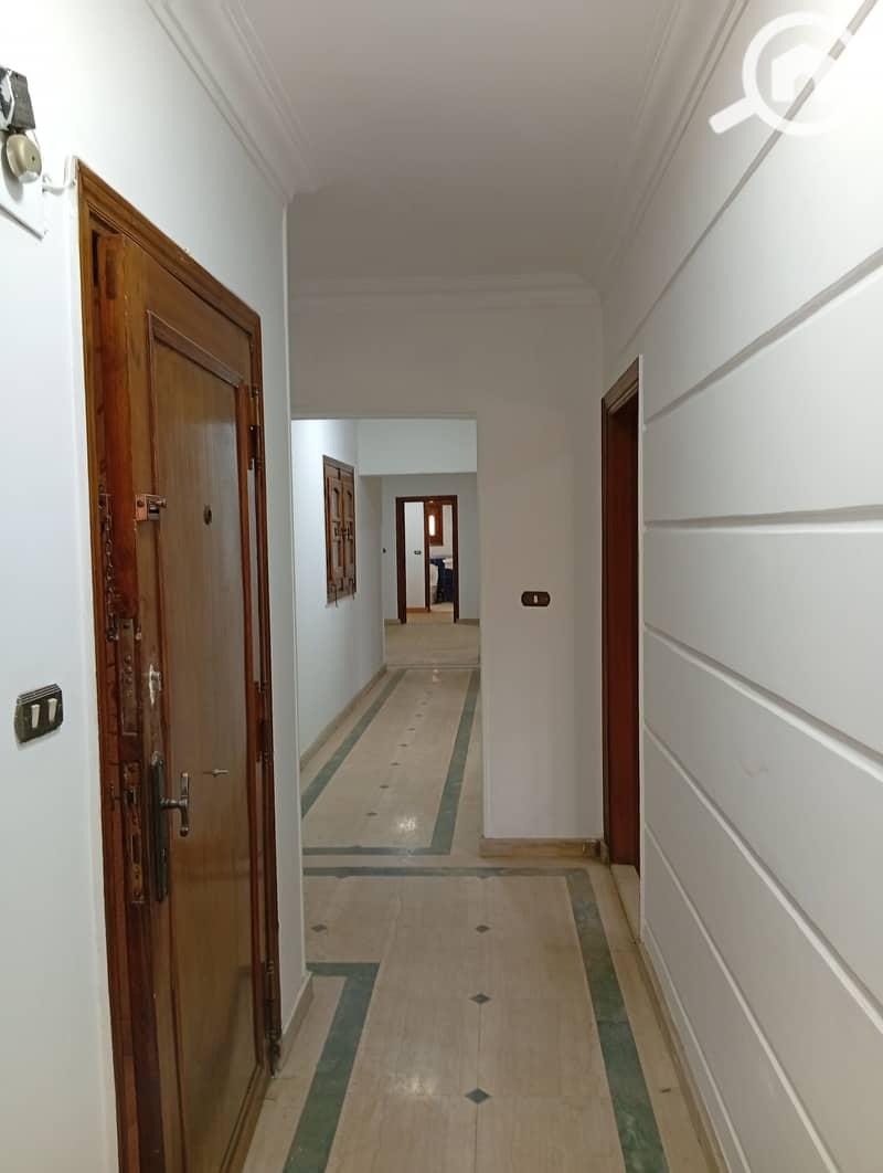 9 79803. jpg