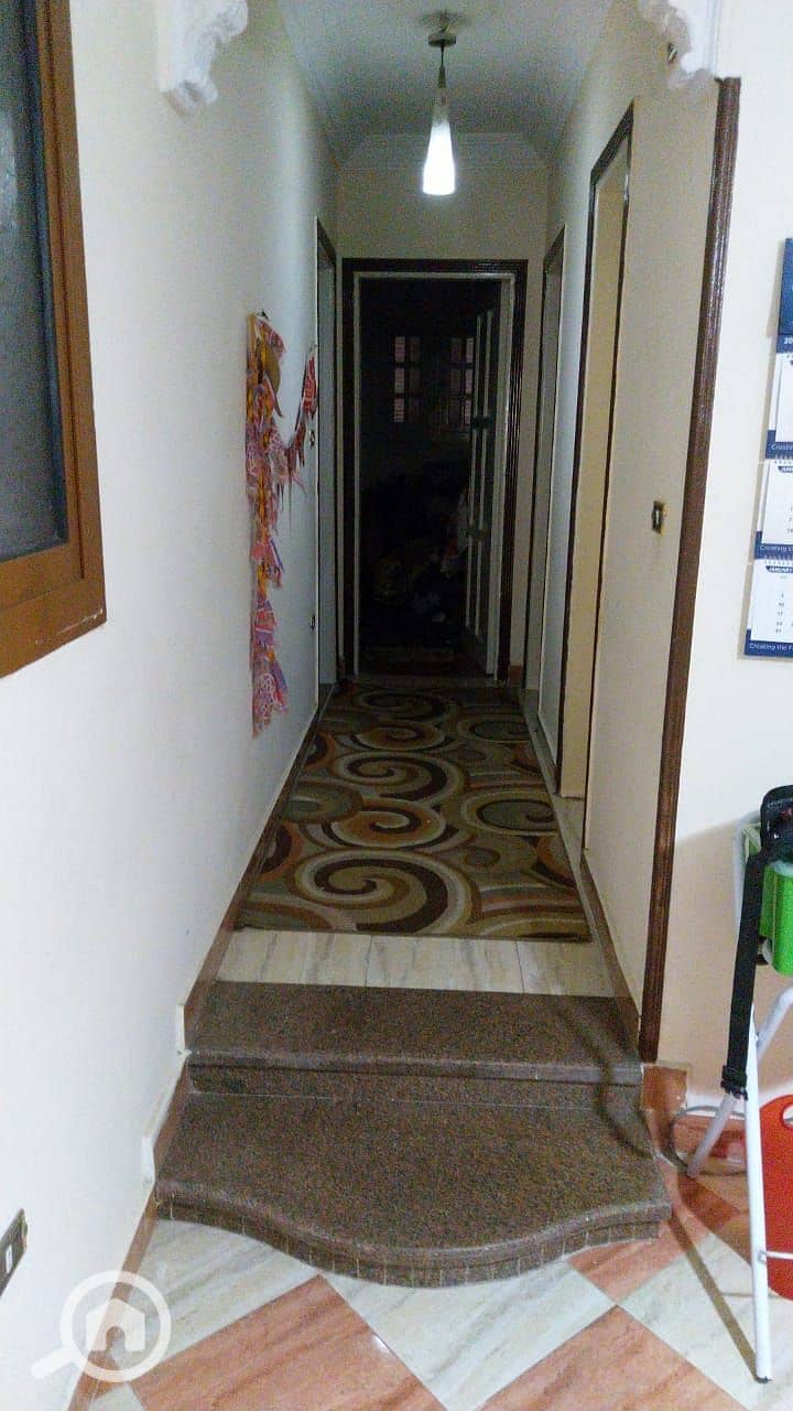 6 002ae96a-89ae-4379-8bcc-1b5ac89a45bb. jpg