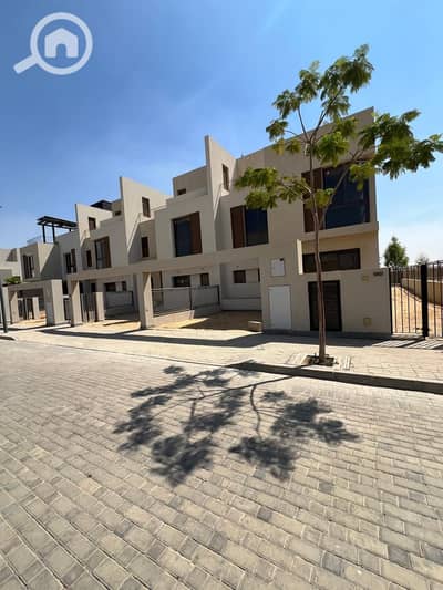 3 Bedroom Townhouse for Sale in New Heliopolis, Cairo - WhatsApp Image 2026-10-14 at 2.53. 53 PM (14). jpeg 3 Bedroom Townhouse for Sale in New Heliopolis, Cairo - WhatsApp Image 2026-10-14 at 2.53. 53 PM (14). jpeg