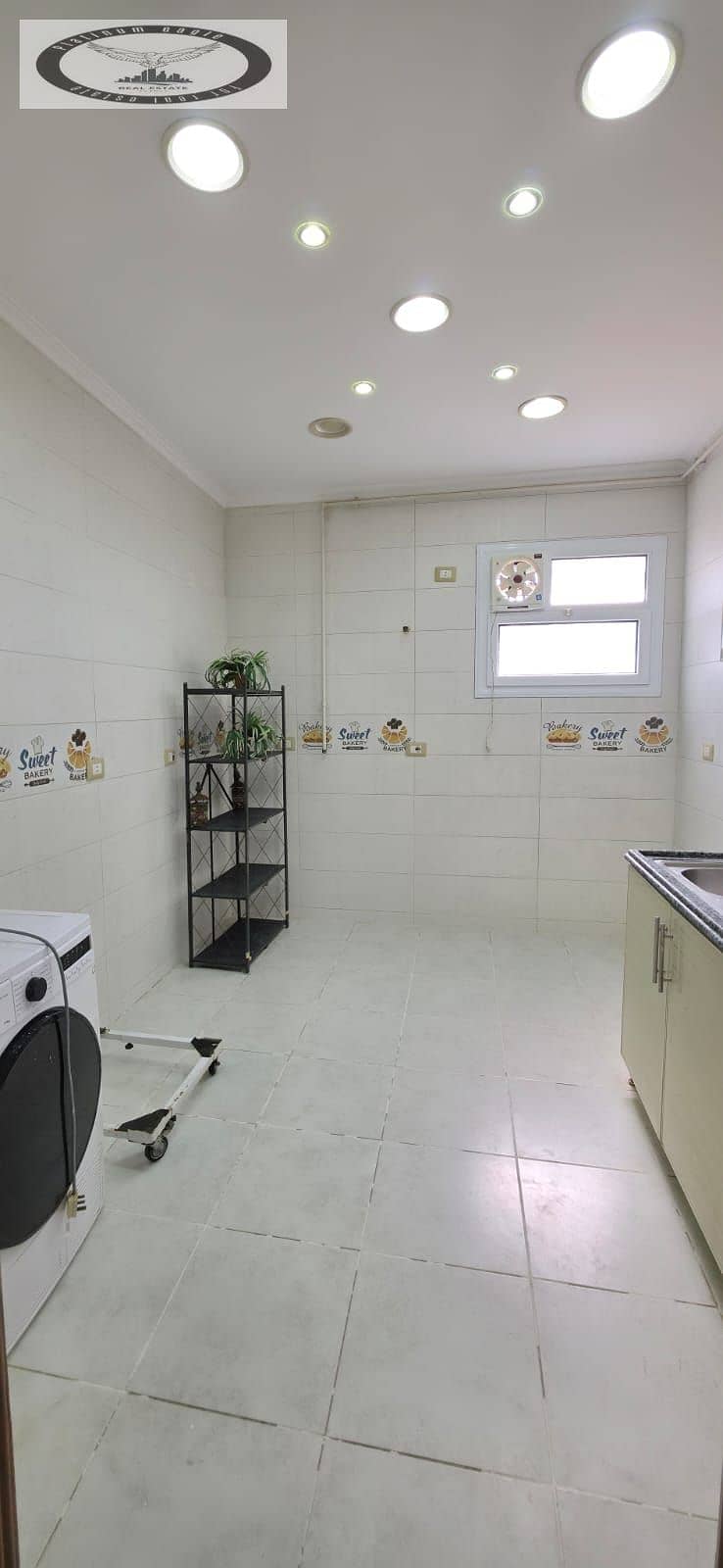 13 0fea9272-a1a2-492d-86be-dd33cdc73e85. jpg