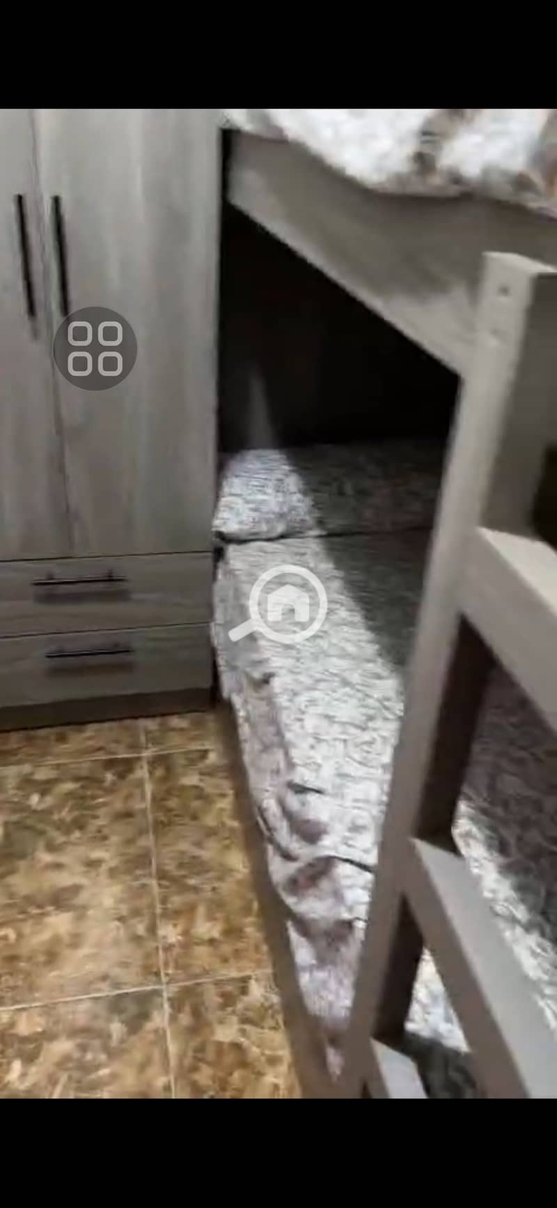 13 1000818923. jpg