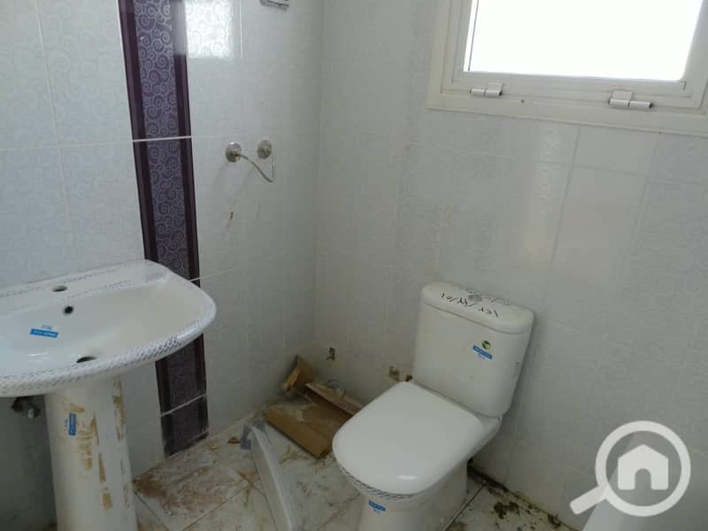 10 U700547 (17). jpg