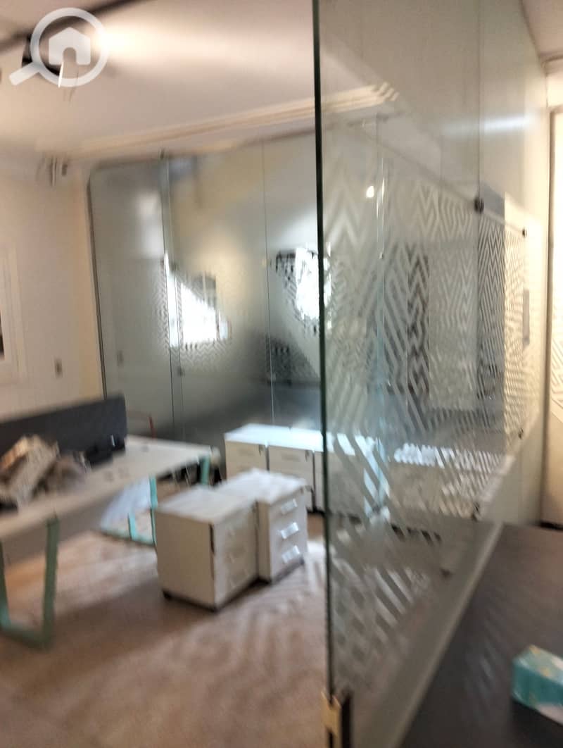 9 1000415439. jpg