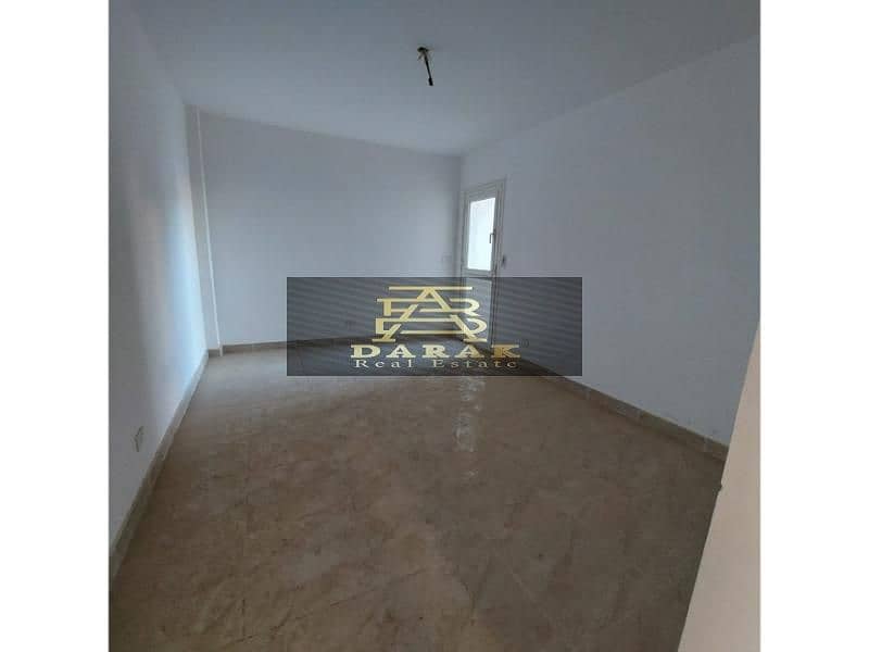 3 f17a43d6-cb15-495a-bfa1-3d2297faf67c. jpg