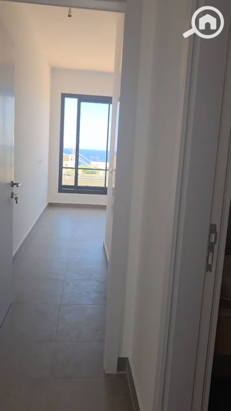 6 Soma Bay 6. png