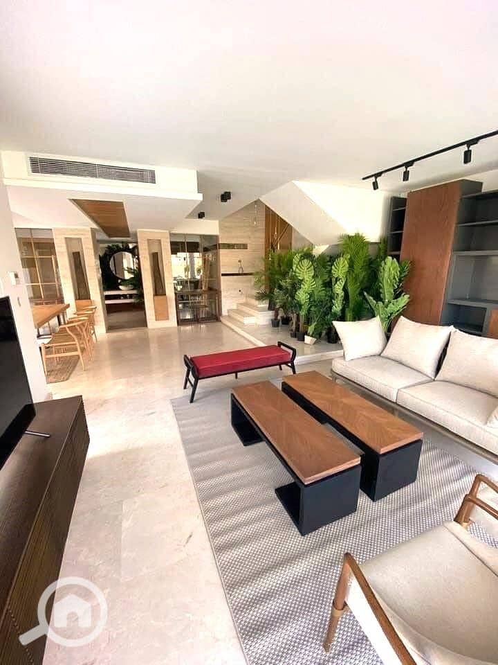 9 50d6b174-6e19-4324-854a-232692db260d. jpg