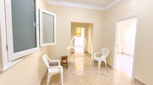 2 Bedroom Apartment for Sale in Stanley, Alexandria - Brightened Cream-Toned Living Hallway. png