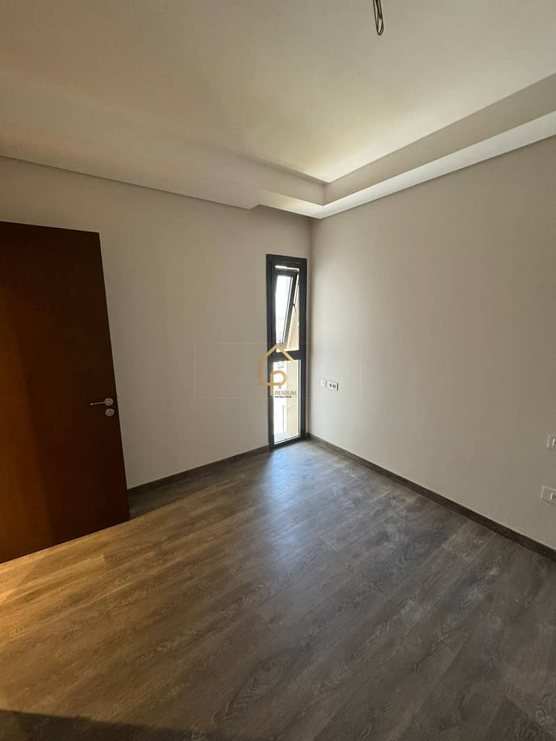 7 WhatsApp Image 2026-01-19 at 1.06. 36 PM (4). jpeg