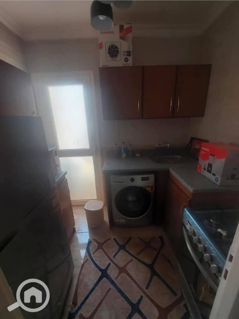 13 units-82151792500102. jpg