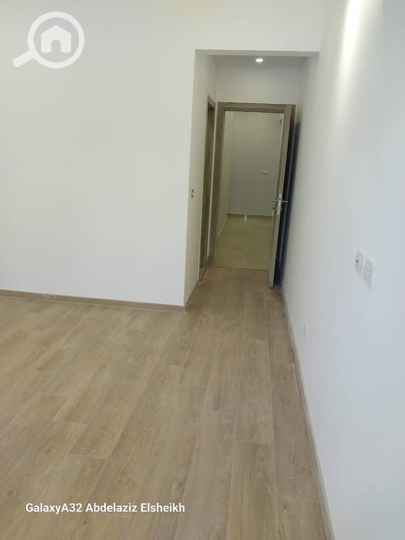 4 421315. jpg