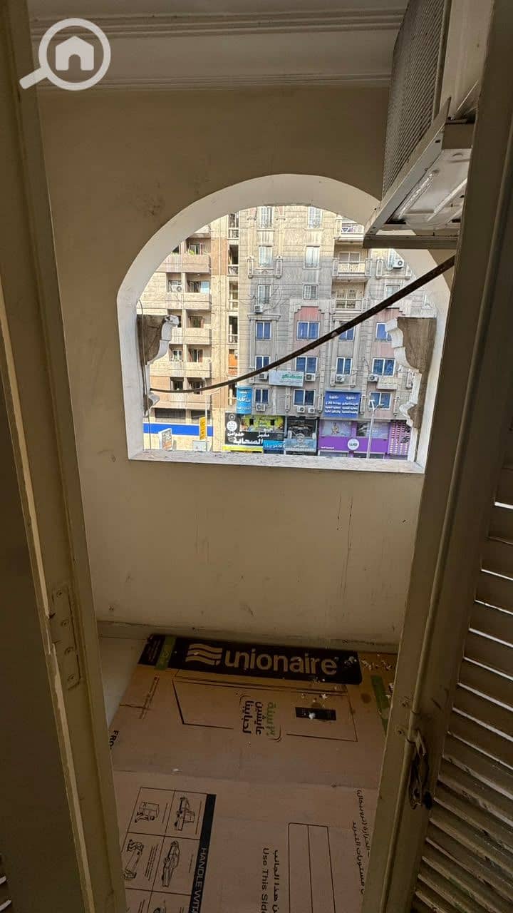 5 1000629888. jpg