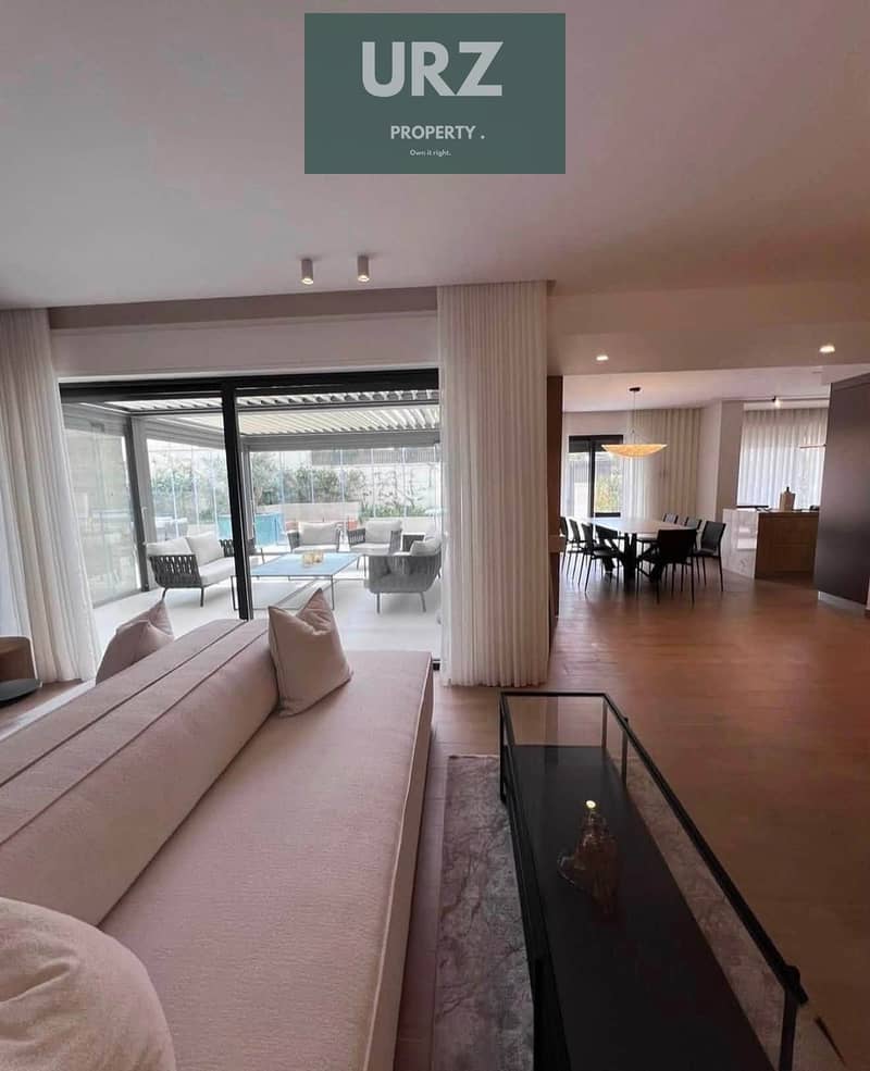 10 813832330_122102546354540712_7203110267467754723_n. jpg