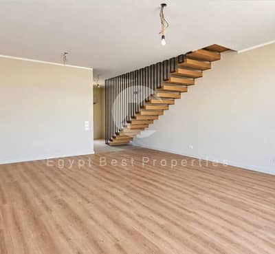4 Bedroom Duplex for Sale in New Cairo, Cairo - WhatsApp Image 2026-10-22 at 3.01. 15 PM. jpeg 4 Bedroom Duplex for Sale in New Cairo, Cairo - WhatsApp Image 2026-10-22 at 3.01. 15 PM. jpeg